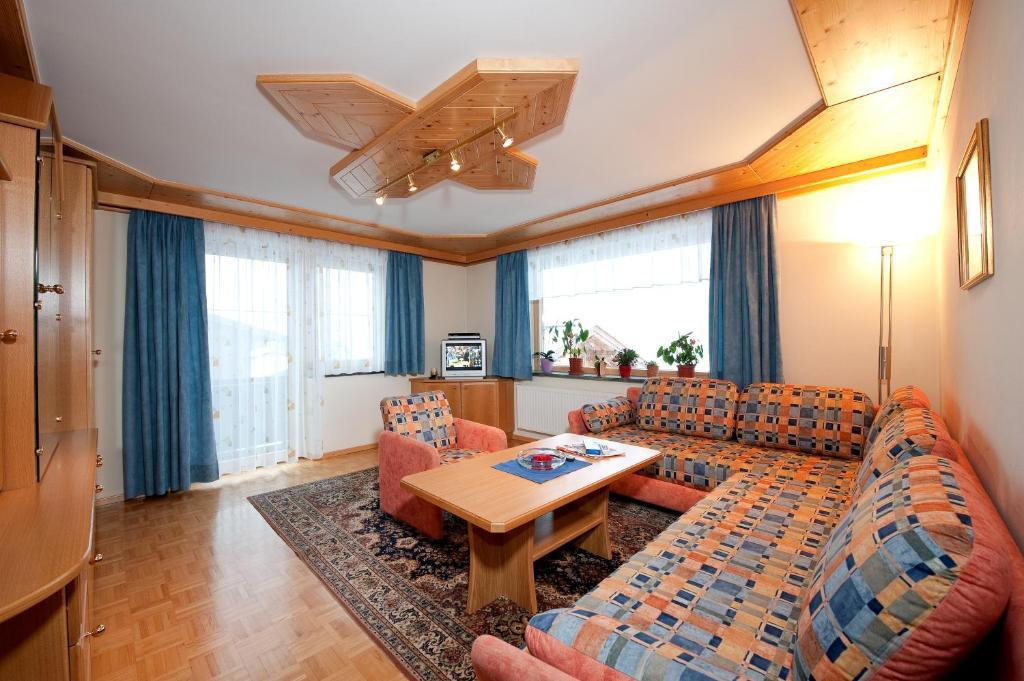 Haus Grutschnigg Διαμέρισμα Bad Gastein Δωμάτιο φωτογραφία